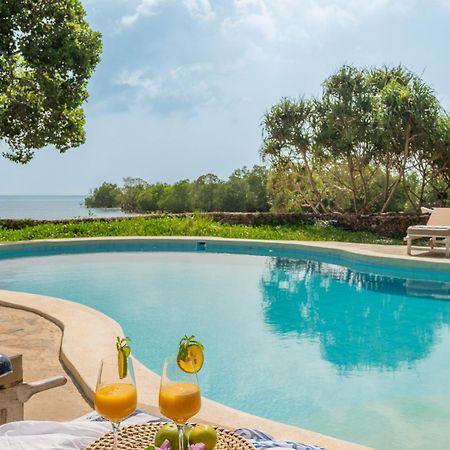 Mwazaro Beach Lodge Shimoni Екстериор снимка