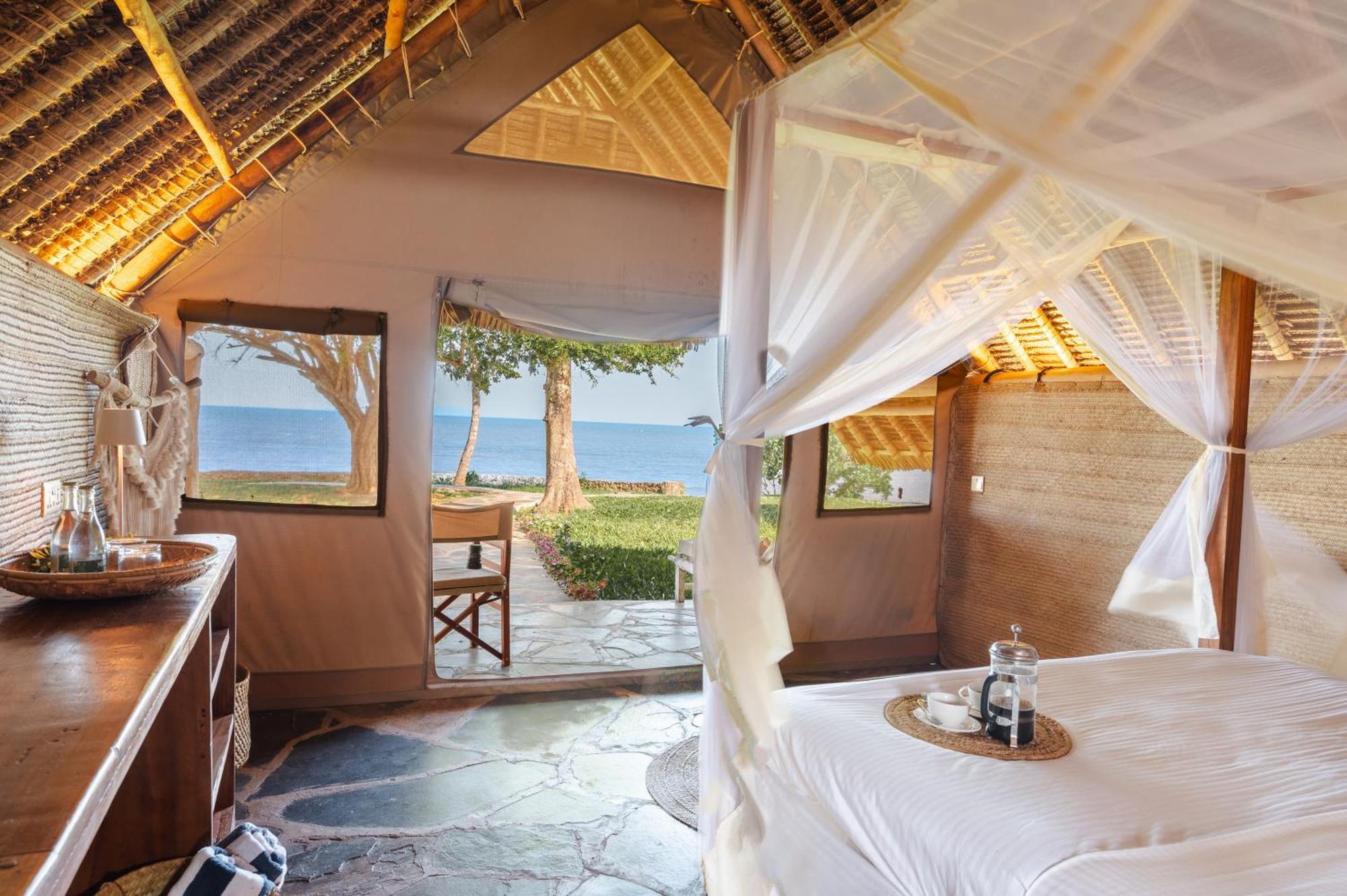 Mwazaro Beach Lodge Shimoni Екстериор снимка