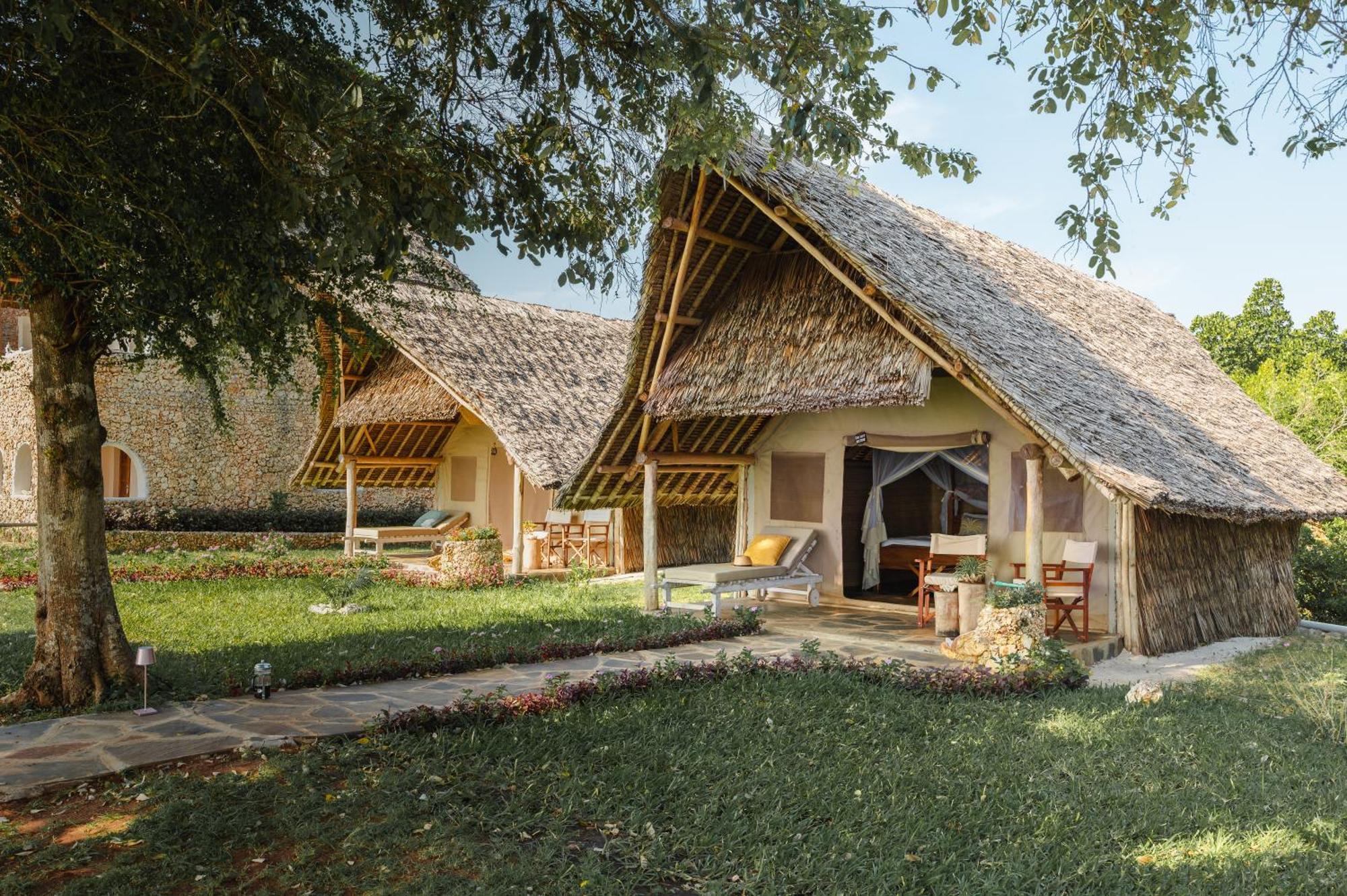 Mwazaro Beach Lodge Shimoni Екстериор снимка